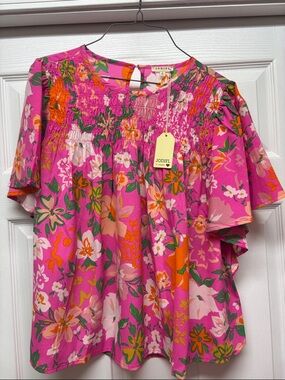 JODIFL Hot Pink Floral Smocked Flutter Sleeve BlouseSmall New